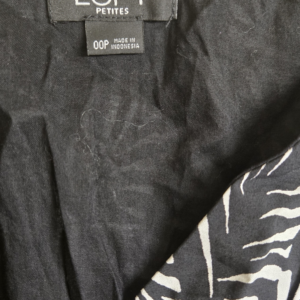LOFT Monochrome Animal Print Top